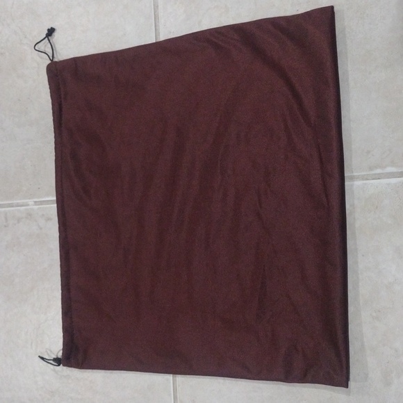 Unbranded Burgundy Drawstring Storage Dust Bag Sized 14.5 x 15-inch - Picture 2 of 6